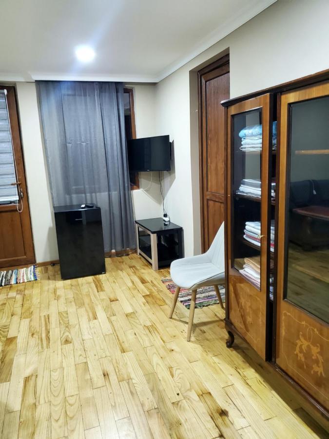 Guest House Agmashenebeli 229 Кобулети Екстериор снимка
