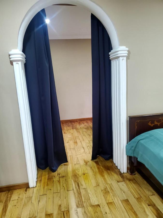 Guest House Agmashenebeli 229 Кобулети Екстериор снимка