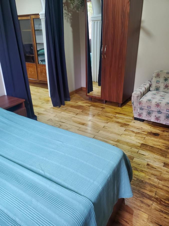Guest House Agmashenebeli 229 Кобулети Екстериор снимка