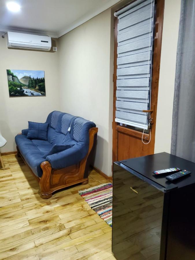 Guest House Agmashenebeli 229 Кобулети Екстериор снимка