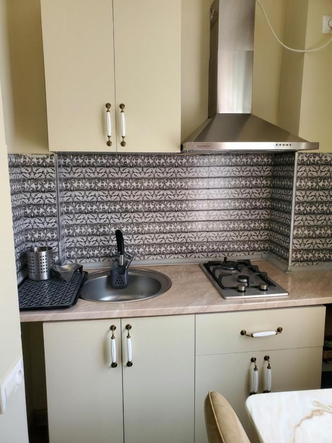 Guest House Agmashenebeli 229 Кобулети Екстериор снимка