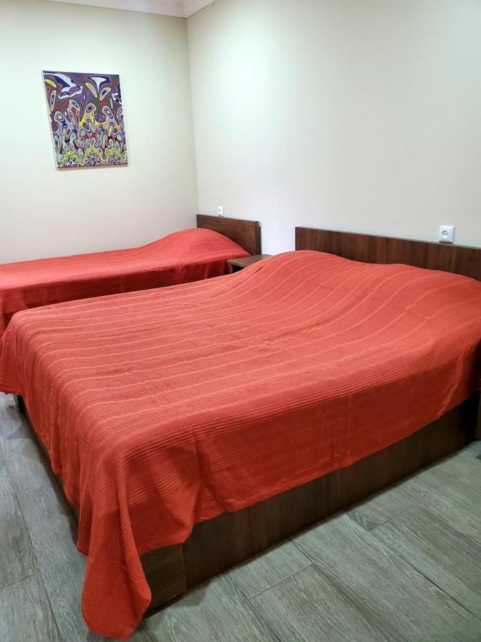 Guest House Agmashenebeli 229 Кобулети Екстериор снимка