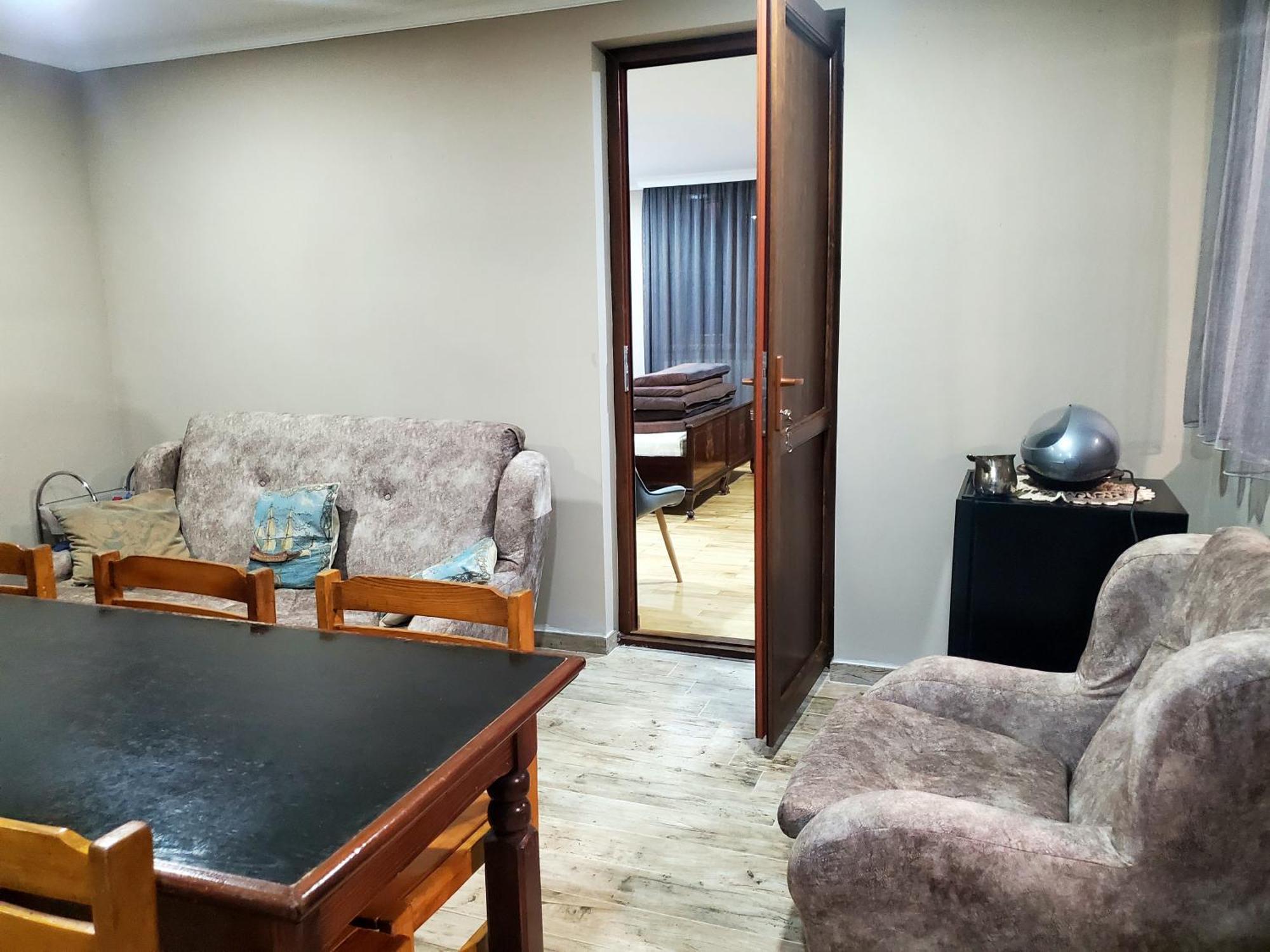 Guest House Agmashenebeli 229 Кобулети Екстериор снимка